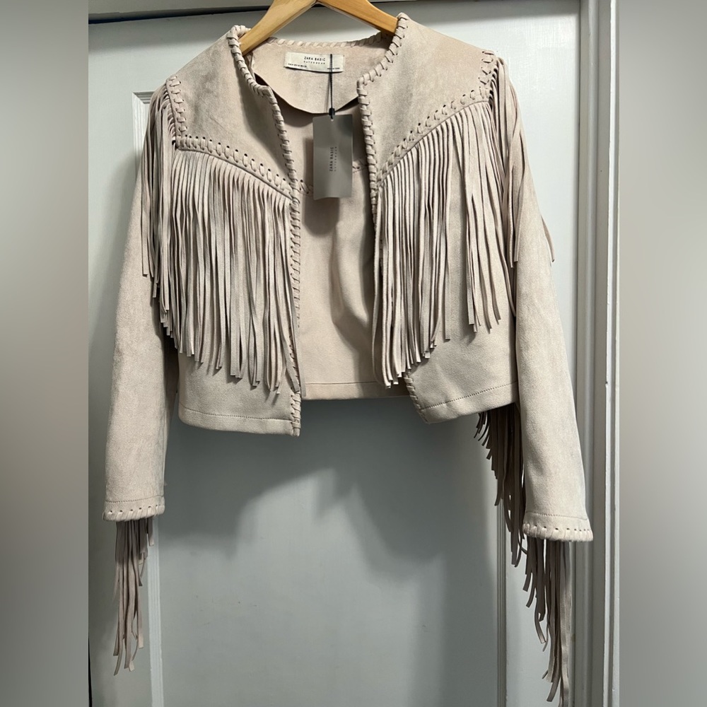 NWT SUPER SOFT CREAM FRINGE SUEDE SHORT JACKET